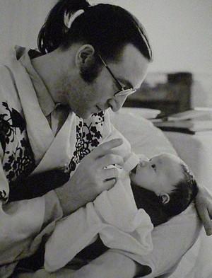 lennon por gruen photo johnlennon93_zps371011cc.jpg