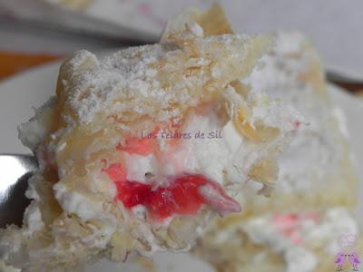 MIL HOJAS CON NATA Y FRESAS MIL HOJAS CON NATA Y FRESAS