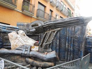 Universo ALIEN de la calle Alcolea de Dalt. Concurso de decorados delas Fiestas de Sants 2013 Universo ALIEN de la calle Alcolea de Dalt. Concurso de decorados delas Fiestas de Sants 2013
