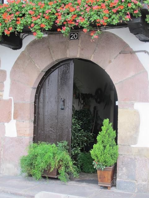 Algunas puertas bonitas.... Algunas puertas bonitas....