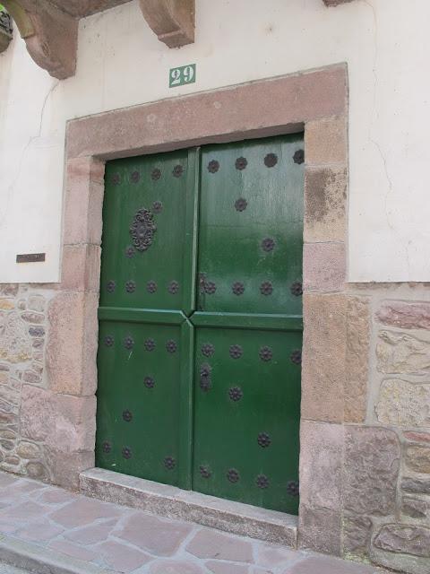 Algunas puertas bonitas.... Algunas puertas bonitas....