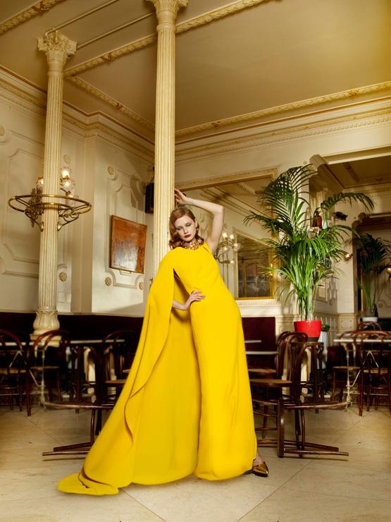 Nueva Colección: La elegancia de DOLORES PROMESAS HEAVEN! Nueva Colección: La elegancia de DOLORES PROMESAS HEAVEN!