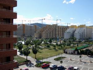 Verano, demencia colectiva y urbanismo playero Marina d'Or-2008