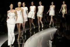 LAS FASHION WEEK: ORIGEN Y PRESENTE LAS FASHION WEEK: ORIGEN Y PRESENTE