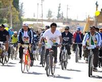 Evo Morales recorre 20 kilómetros en bicicleta Evo Morales recorre 20 kilómetros en bicicleta