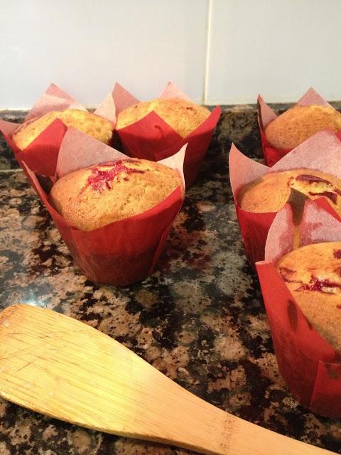 Muffins de chocolate blanco y fresa!! Muffins de chocolate blanco y fresa!!