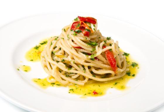 Va de guindillas … spaghettoni, aglio, olio e peperoncino