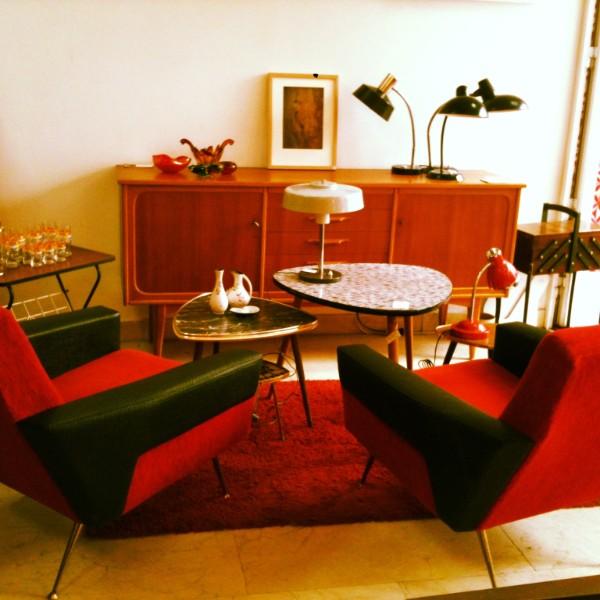 Ikea se apunta a la moda de las mesitas auxiliares retro Ikea se apunta a la moda de las mesitas auxiliares retro