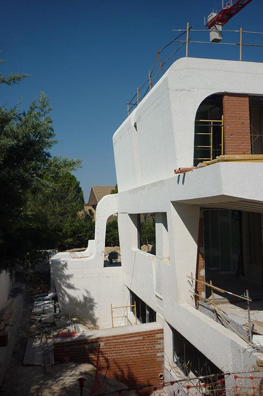 A-cero Projects NUEVAS IMÁGENES DE OBRA DE LA VIVIENDA UNIFAMILIAR DISEÑADA POR A-CERO EN EL N.E. DE MADRID