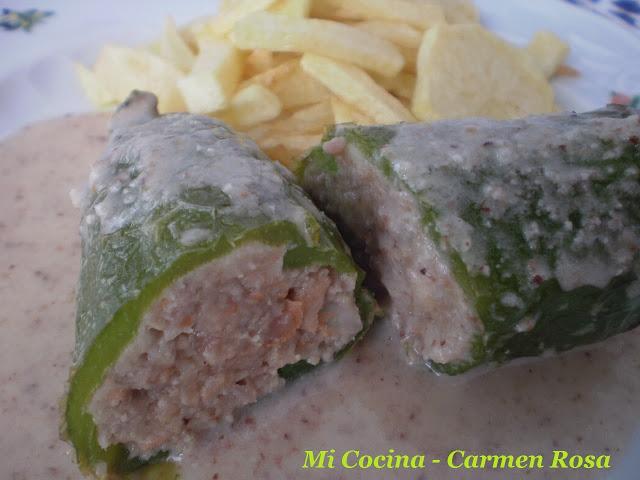 PIMIENTOS VERDES RELLENOS A LA MALAGUEÑA PIMIENTOS VERDES RELLENOS A LA MALAGUEÑA
