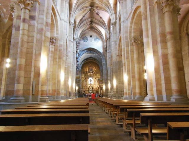 La Basilica de San Vicente en Avila La Basilica de San Vicente en Avila