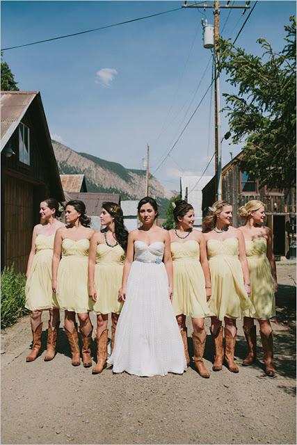 MODA+BODA: ¿Te atreves con un vestido amarillo para ir de boda? MODA+BODA: ¿Te atreves con un vestido amarillo para ir de boda?