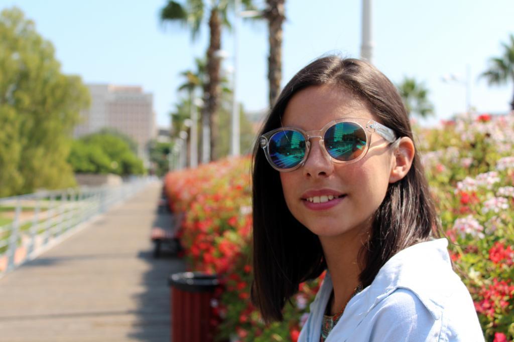Boyfriend Shirt, Valencia Day 2 photo IMG_1926_zps487d4b07.jpg