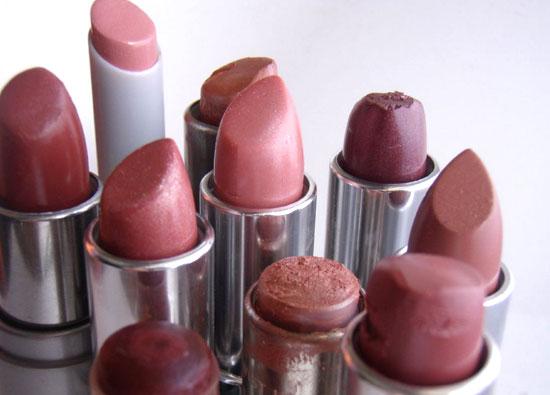 ¿Cuando caducan los cosméticos? labiales caducados