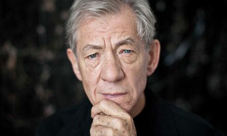 Ian McKellen será un Sherlock Holmes jubiletas en lo nuevo de Bill Condon