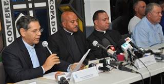 Episcopado dominicano echa