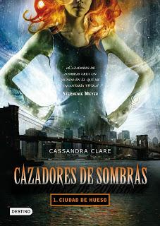 Reseña: Ciudad de Hueso (Cazadores de Sombras #1) de Cassandra Clare