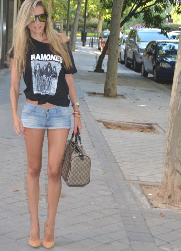 Eleven Paris & Ramones