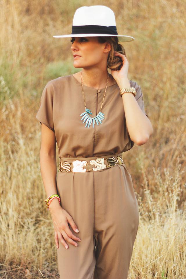 BAGGY JUMPSUIT OUTFITS, mono arena, baggy onats, mono baggy, paula boutique claudio coello, safari hat, cinturon dragones zara, elena estaun, pulsera bex rox, cristina blanco, guiadeestilo, spanish fashion blogger