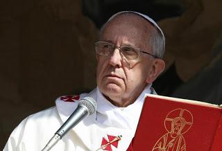 Papa Francisco renueva pedido de paz en Siria a través de Twitter