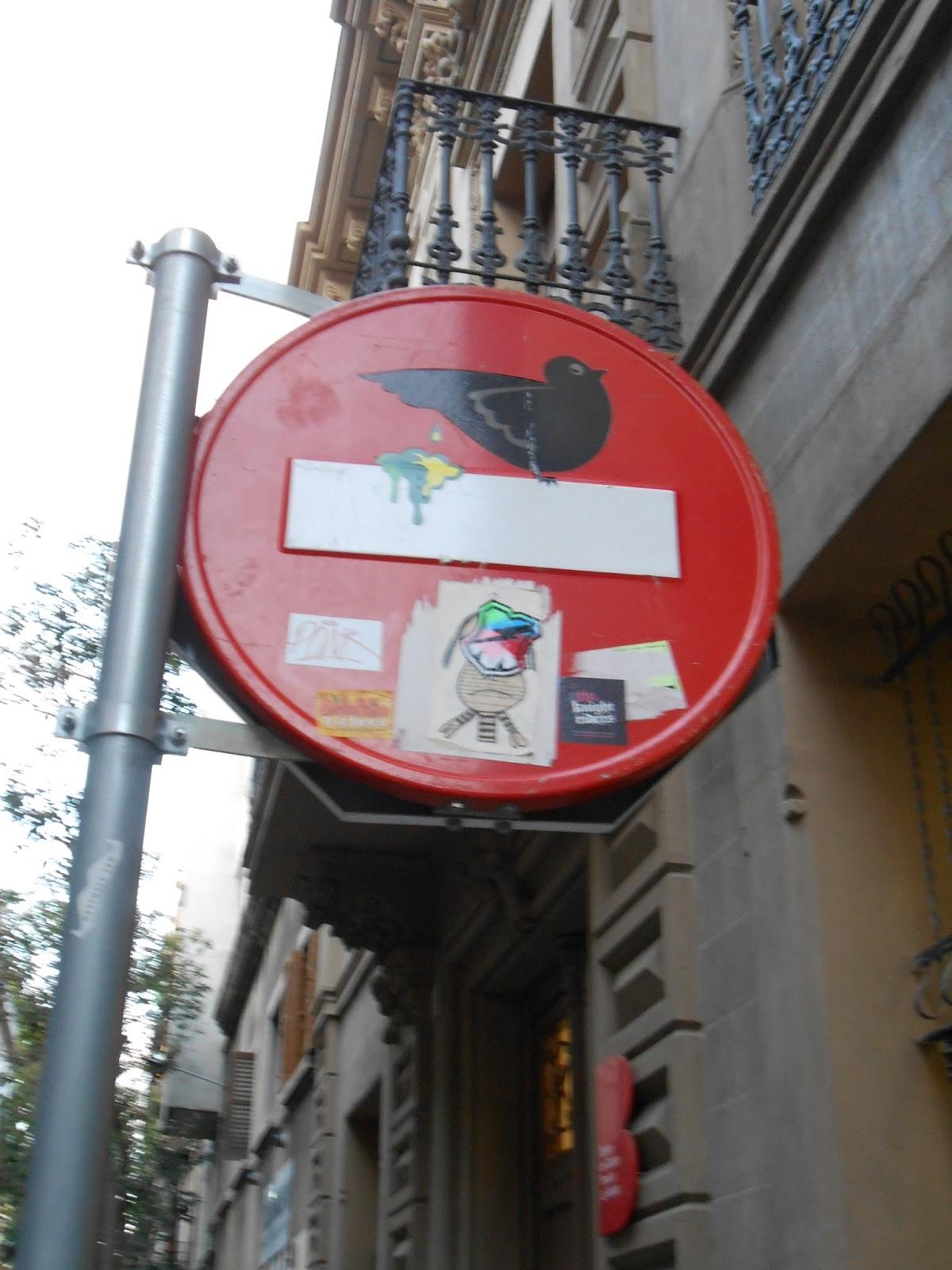 BARCELONA...GRÀCIA, IMÁGENES QUE VALEN MÁS QUE MIL PALABRAS...7-09-2013... BARCELONA...GRÀCIA, IMÁGENES QUE VALEN MÁS QUE MIL PALABRAS...7-09-2013...