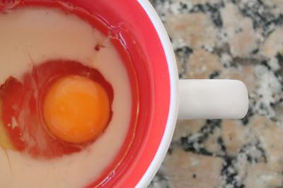 Bizcocho de chocolate en 4 minutos. Paso a paso. Bizcocho de chocolate en 4 minutos. Paso a paso.