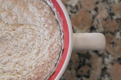 Bizcocho de chocolate en 4 minutos. Paso a paso. Bizcocho de chocolate en 4 minutos. Paso a paso.