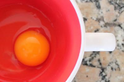 Bizcocho de chocolate en 4 minutos. Paso a paso. Bizcocho de chocolate en 4 minutos. Paso a paso.