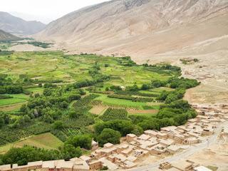 Aldea de Timit. Valle Aït Bougmez. Marruecos Aldea de Timit. Valle Aït Bougmez. Marruecos