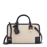 Capsule Monochrome Loewe Capsule Monochrome Loewe