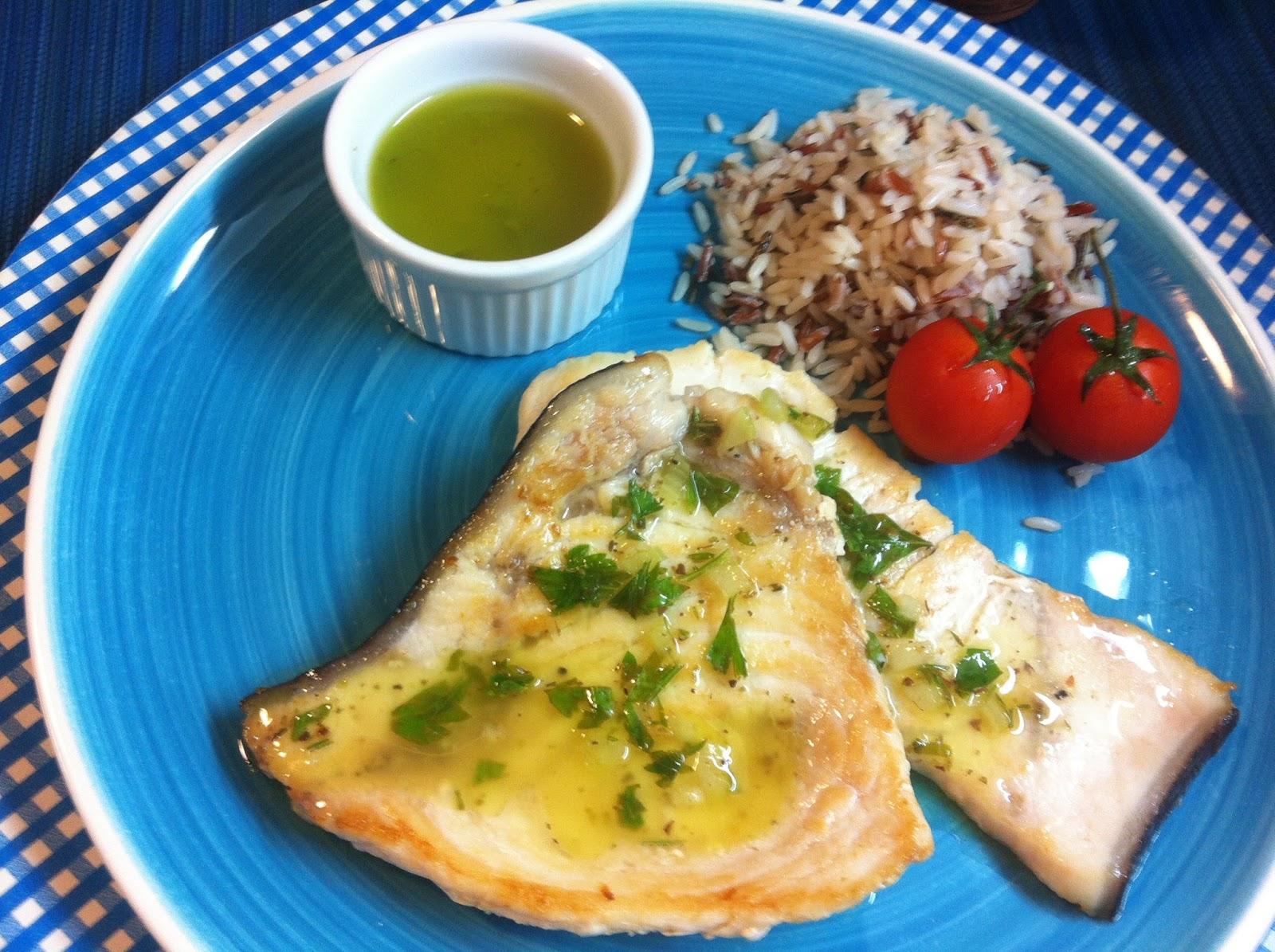 Emperador A La Plancha Con Salmorillo Silciliano Emperador A La Plancha Con Salmorillo Silciliano