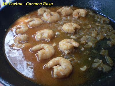 ESPAGHETTIS CON LANGOSTINOS Y CILANTRO ESPAGHETTIS CON LANGOSTINOS Y CILANTRO