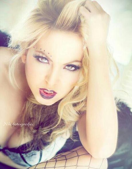 SESIÓN DE FOTOS FEMME FATALE SESIÓN DE FOTOS FEMME FATALE