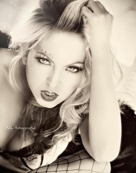 SESIÓN DE FOTOS FEMME FATALE SESIÓN DE FOTOS FEMME FATALE