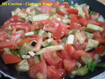 PISTO MALAGUEÑO CON TERNERA Y ESPAGHETTIS PISTO MALAGUEÑO CON TERNERA Y ESPAGHETTIS