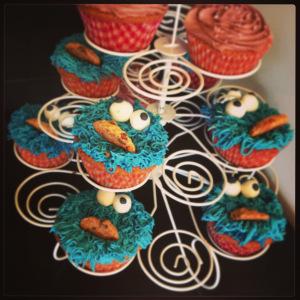 CUPCAKES “MONSTRUO DE LAS GALLETAS” (Triki de Barrio Sésamo) Foto 14-09-13 14 03 18