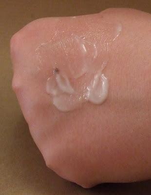 Probando más productos de SANS SOUCIS de NATURCOSMETIK Probando más productos de SANS SOUCIS de NATURCOSMETIK