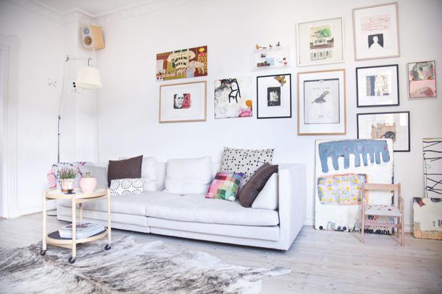 UN APARTAMENTO ARTÍSTICO UN APARTAMENTO ARTÍSTICO