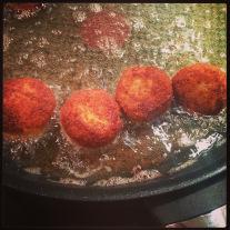 CROQUETAS DE QUESO AZUL (sencillas y deliciosas) Foto 10-09-13 23 08 55