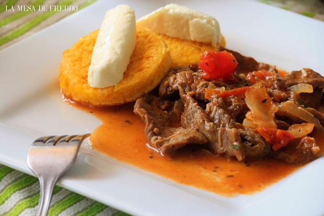 Bistec con Tortilla: Un clásico de allá o'nde uno. Bistec con Tortilla: Un clásico de allá o'nde uno.
