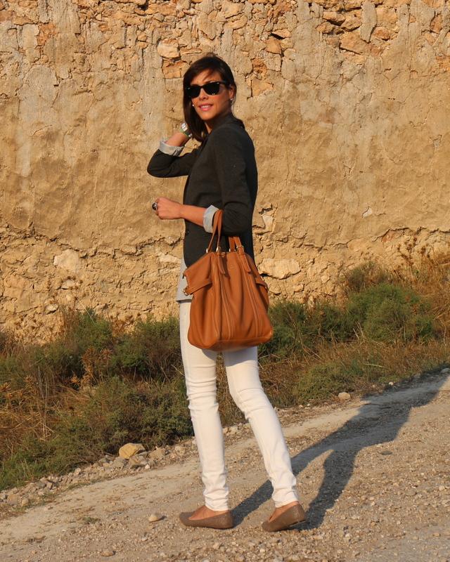 Blanco + Gris + Camel Image Hosted by ImageShack.us