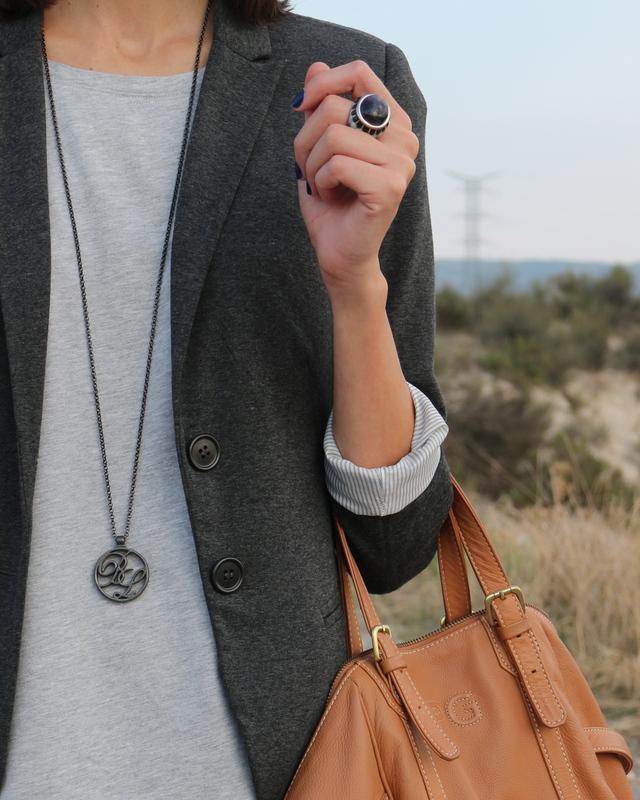 Blanco + Gris + Camel Image Hosted by ImageShack.us