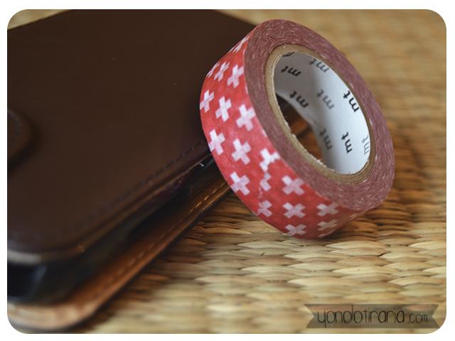 Tunear funda de móvil con Washi Tape Tunear funda de móvil con Washi Tape