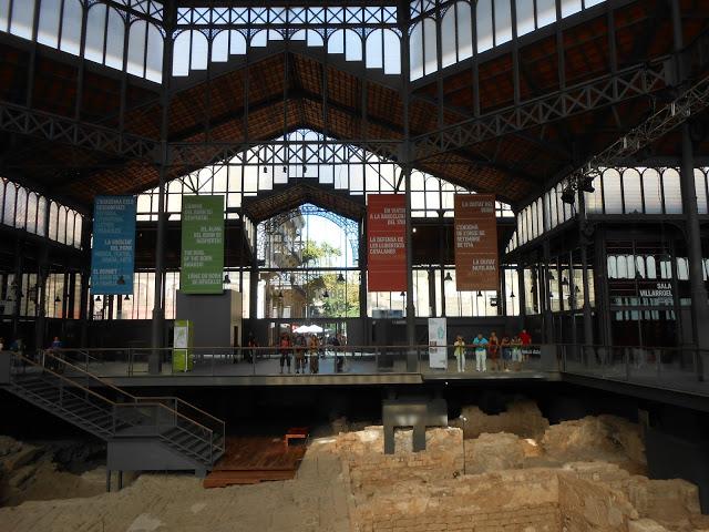 BARCELONA...EL BORN, UNA TARDE CULTURAL...18-09-2013...1ª, PARTE... BARCELONA...EL BORN, UNA TARDE CULTURAL...18-09-2013...1ª, PARTE...