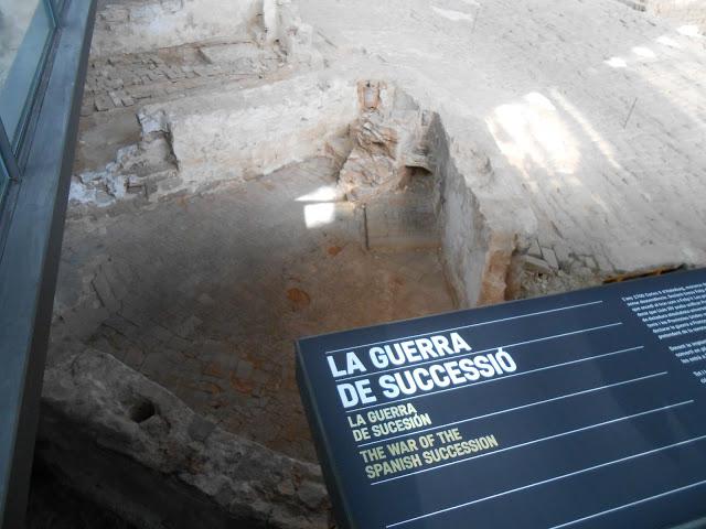 BARCELONA...EL BORN, UNA TARDE CULTURAL...18-09-2013...1ª, PARTE... BARCELONA...EL BORN, UNA TARDE CULTURAL...18-09-2013...1ª, PARTE...