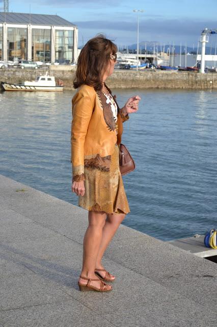 MIS LOOKS - A DUO MIS LOOKS - A DUO