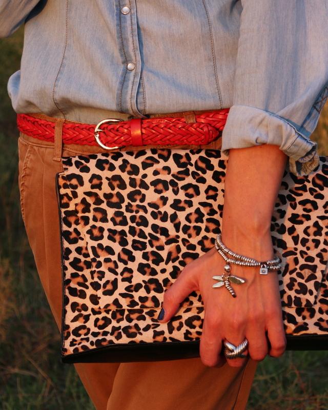 Comfy & Denim Image Hosted by ImageShack.us