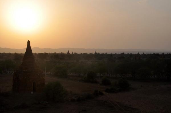 Bagan, un mar de templos