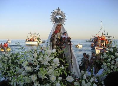 Felicidades a todas las Carmenes y Carmelos