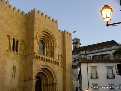 PORTUGAL: ESCAPADA A COIMBRA Y ALCOBAÇA PORTUGAL: ESCAPADA A COIMBRA Y ALCOBAÇA